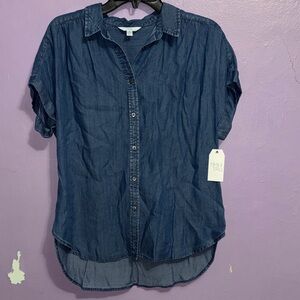 Time and Tru Dark Blue Button-Up Shirt